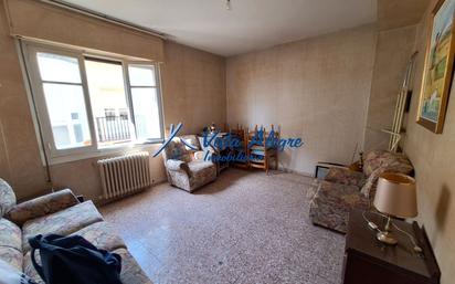 Living room of Flat for sale in Haro  with Heating, Storage room and Furnished