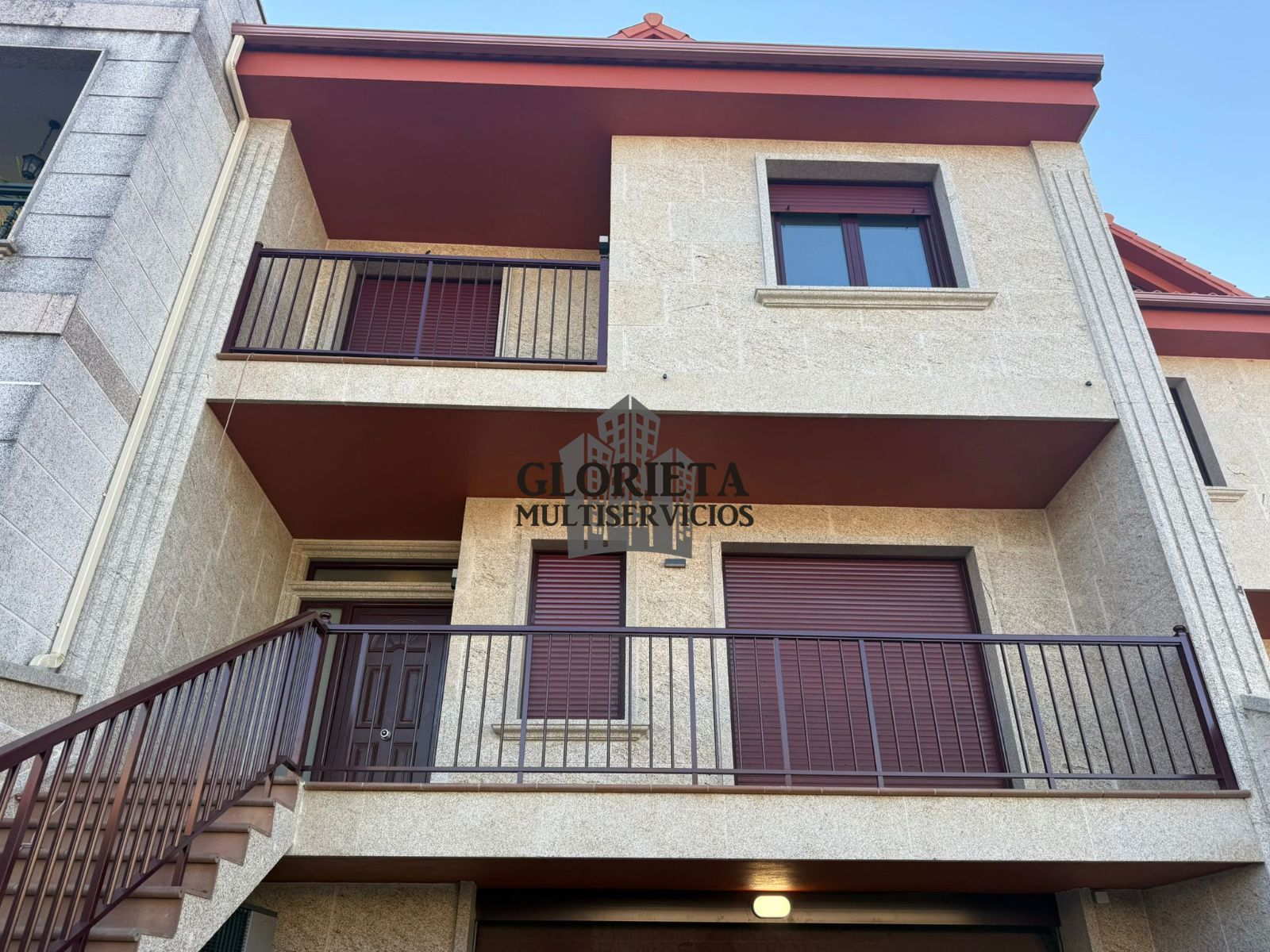 Exterior view of Single-family semi-detached for sale in Vigo   with Heating, Parquet flooring and Terrace