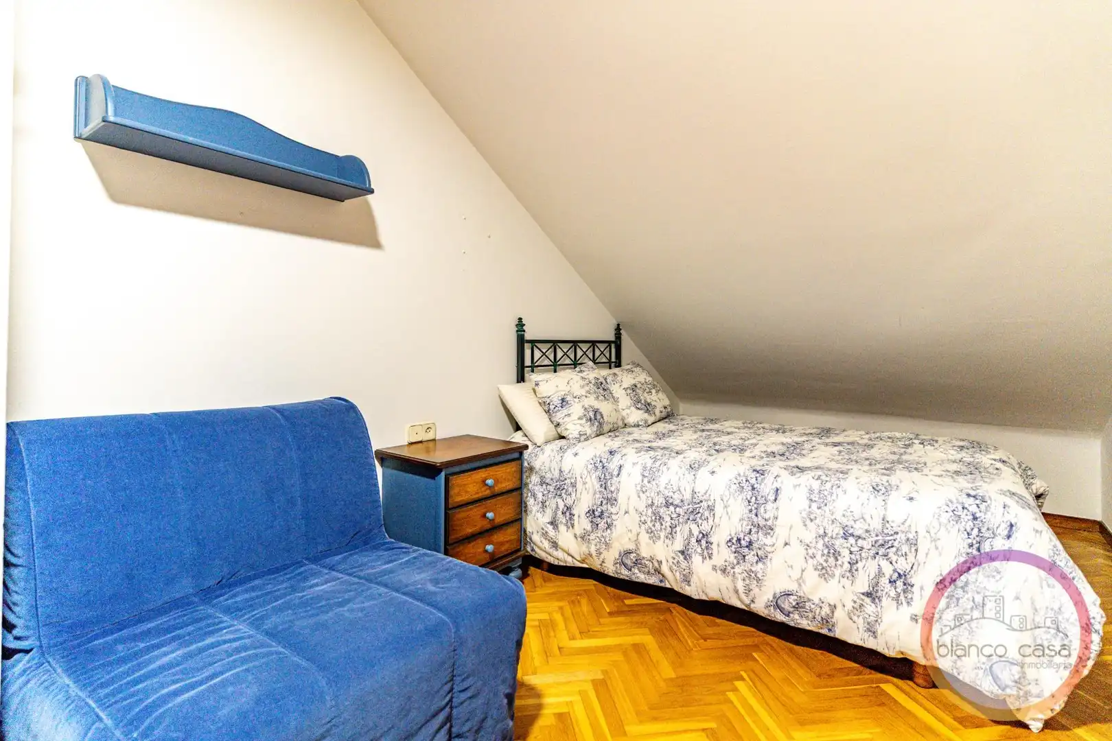 Bedroom of Flat for sale in Carballo  with Heating and Alarm