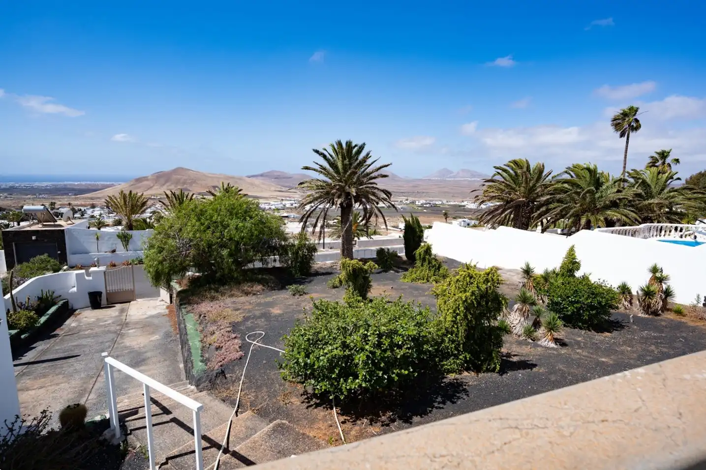 Vista exterior de Casa o chalet en venta en Teguise con Jardín privado, Terraza y Amueblado