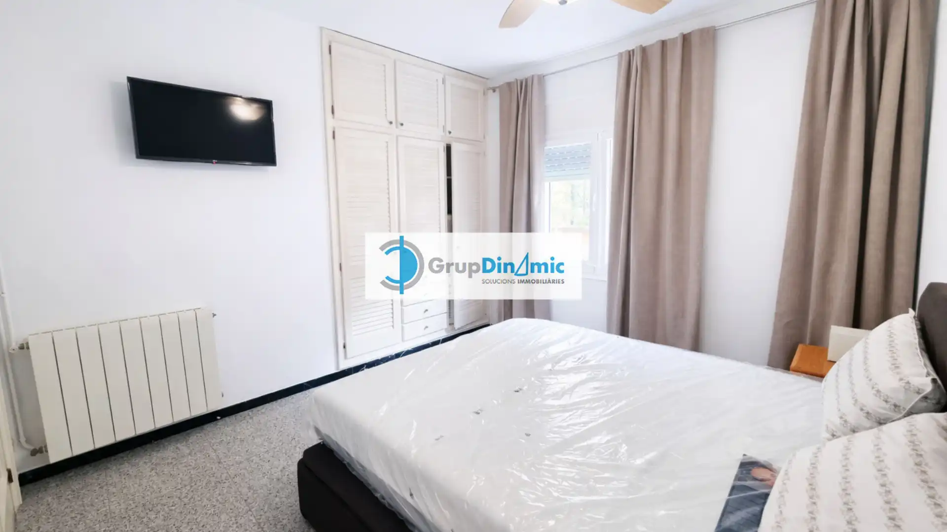 Bedroom of Flat for sale in Palamós  with Air Conditioner, Furnished and Oven