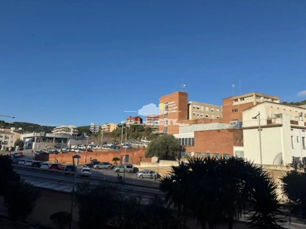Vista exterior de Pis en venda en Calella amb Calefacció i Terrassa