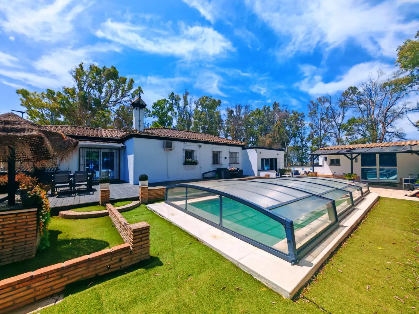 Garden of Houses for sale in Chiclana de la Frontera  with Air Conditioner, Swimming Pool and Furnished