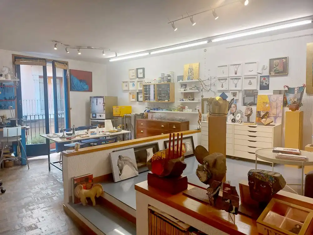 Others for sale in DE LA CORT, imagen 3