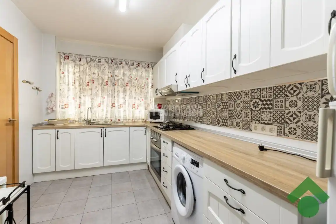 Cocina de Casa adosada en venta en Pinos Puente con Terraza