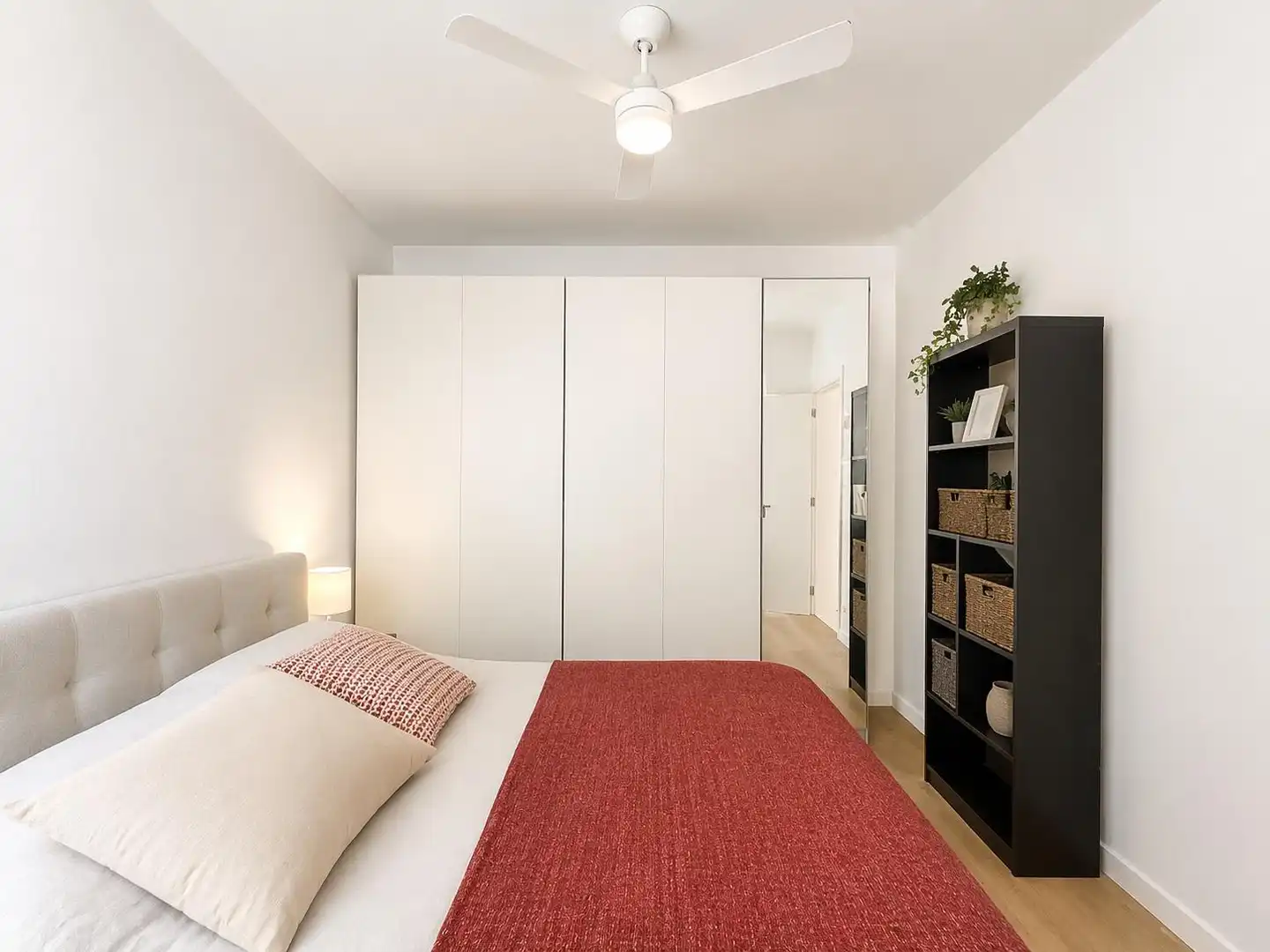 Schlafzimmer von Wohnungen zum Verkauf in Barcelona mit Heizung, Parkett und Terrasse