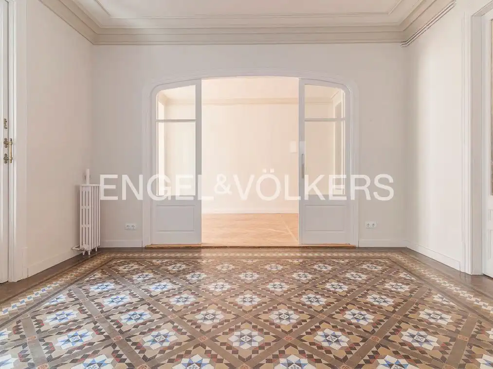 Piso de alquiler en Barcelona con Aire acondicionado, Calefacción y Jardín privado