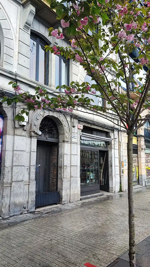 Local comercial en venta en Muelle Marzana 10, imagen 3