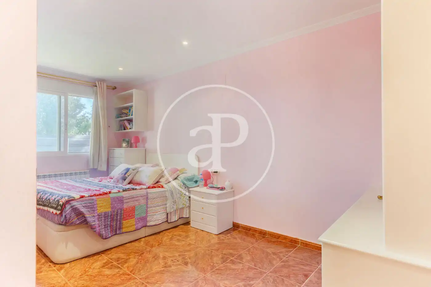 Bedroom of Houses for sale in Serra  with Air Conditioner, Heating and Private garden