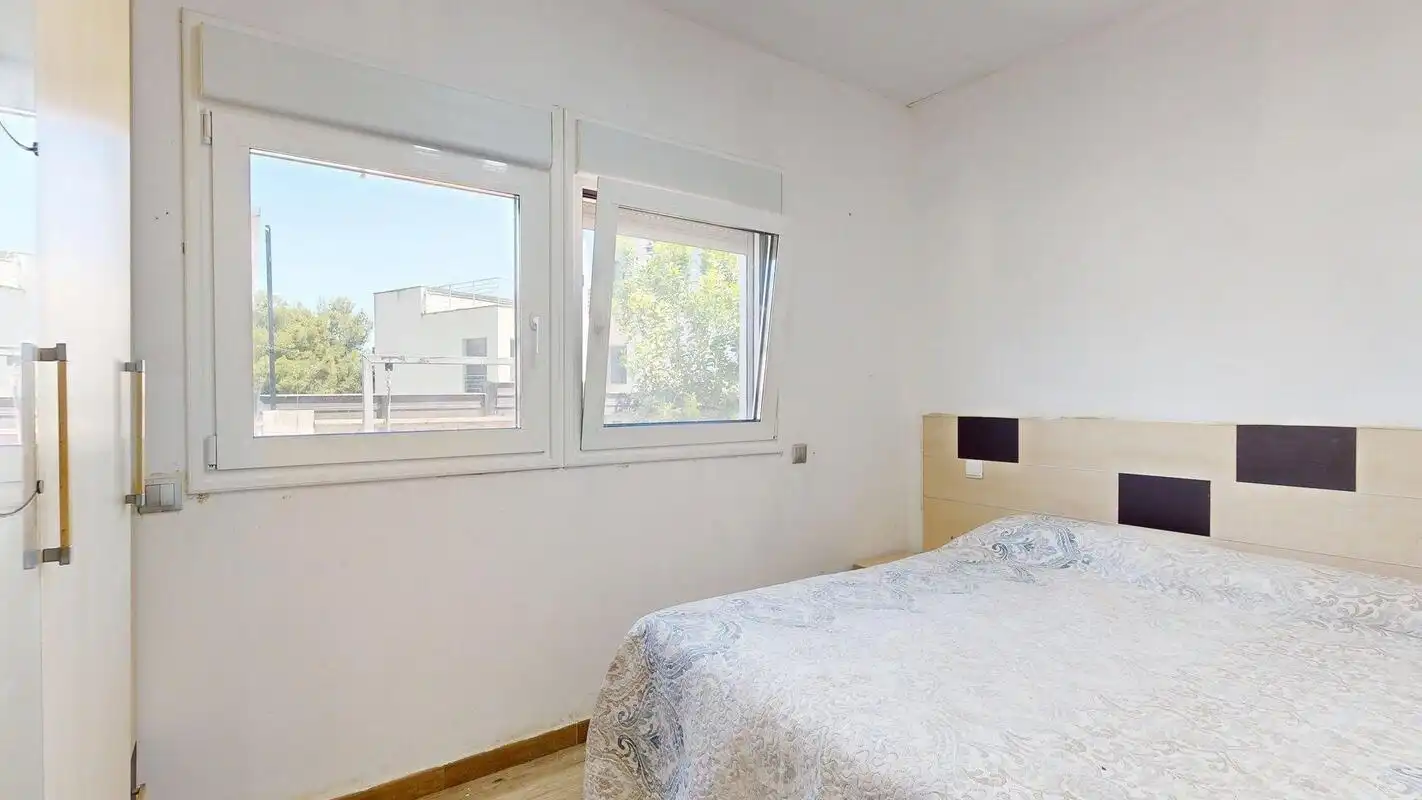 Dormitori de Casa o xalet en venda en Cuarte de Huerva amb Aire condicionat, Jardí privat i Terrassa