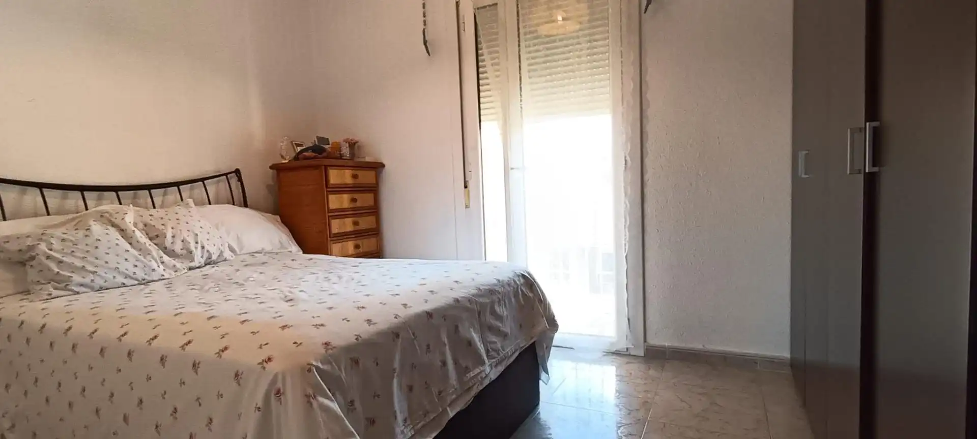 Dormitori de Pis en venda en Sabadell amb Aire condicionat i Calefacció