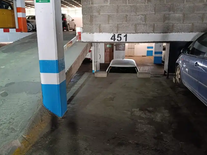 Parking de Garaje en venta en Málaga