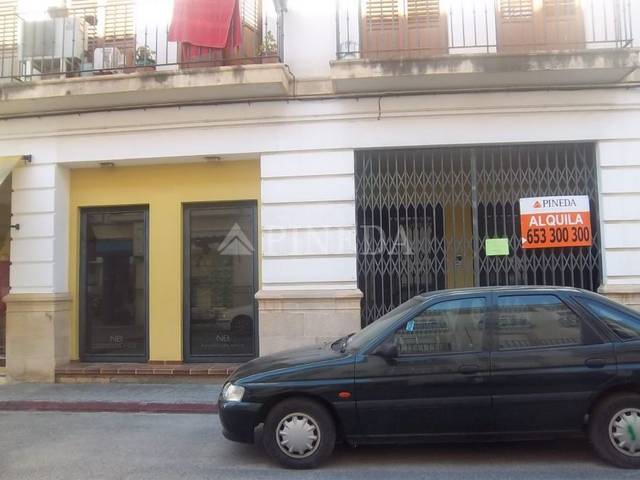 Local comercial en Alquiler en Calle de Josep Monterde en El Puig