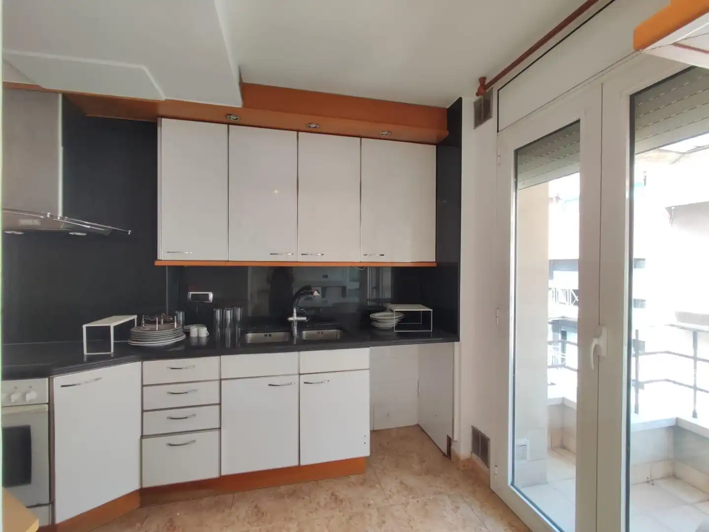 Cocina de Dúplex de alquiler en Manresa con Calefacción, Terraza y Trastero