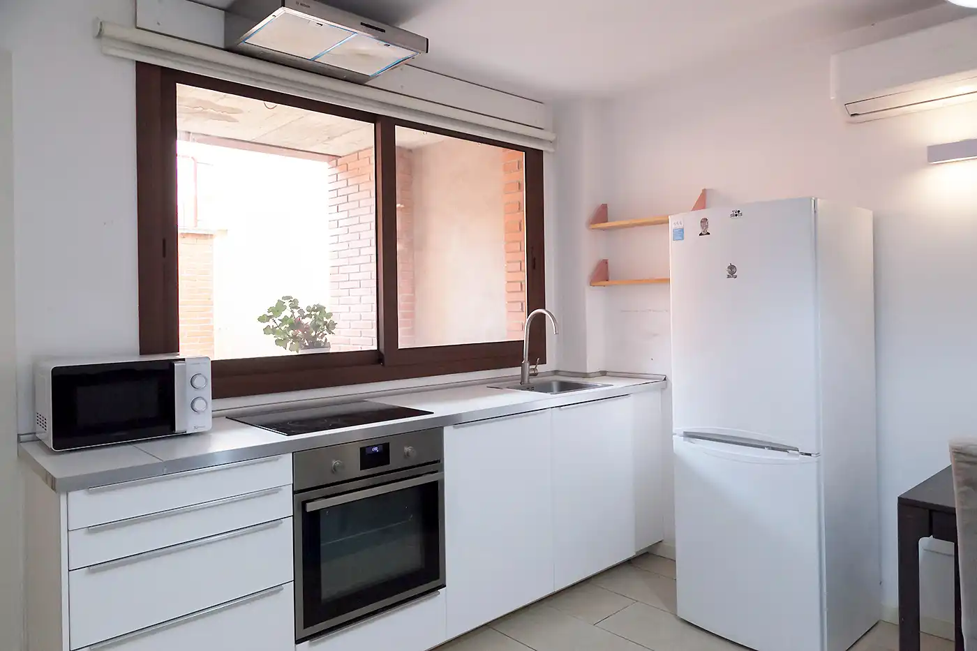Cuina de Dúplex en venda en Barcelona amb Aire condicionat, Calefacció i Terrassa