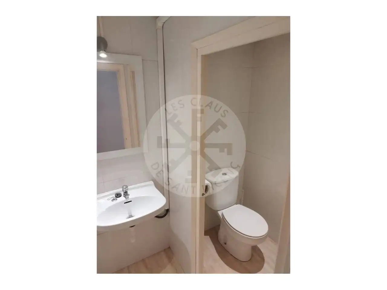 Baño de Local de alquiler en Sant Vicenç de Castellet