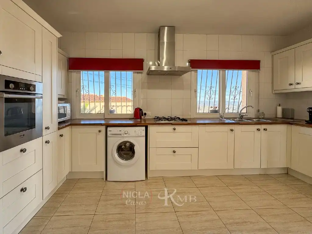 Cocina de Casa o chalet en venta en Bédar con Aire acondicionado, Calefacción y Jardín privado