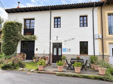 Maison avec jardin à vendre à Calle Vidiago 1
