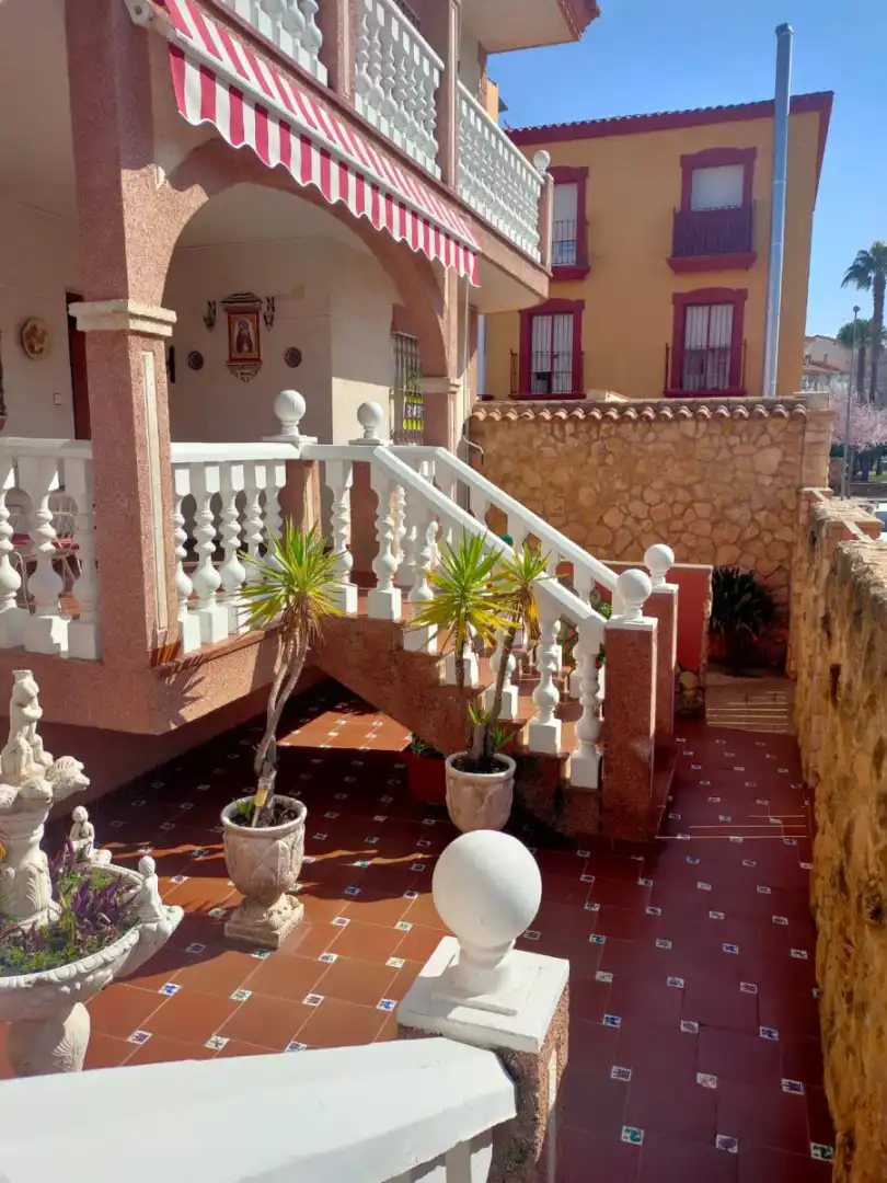 Terrace of Houses for rent in Almendralejo  with Air Conditioner, Heating and Terrace
