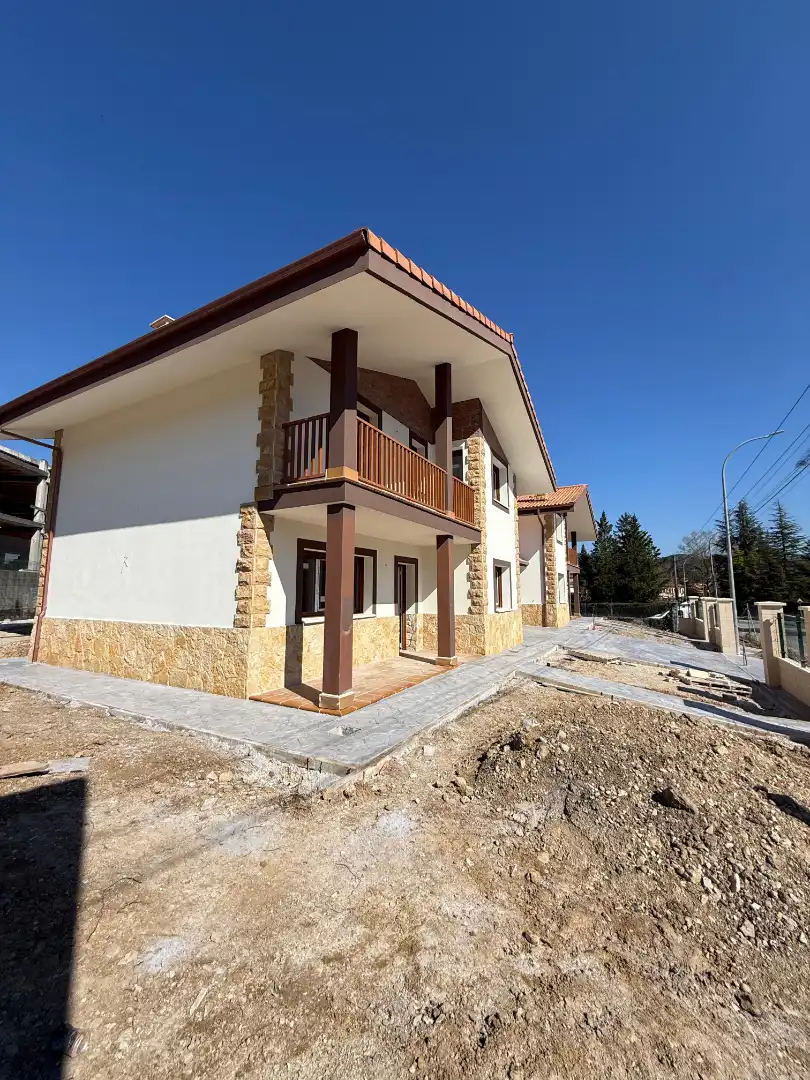 Calle los Rollos, 1, Valle de Mena