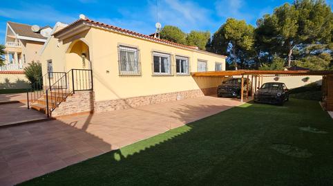Photo 2 of House or chalet for sale in Calle Magnolio, El Pinar de Campoverde, Alicante