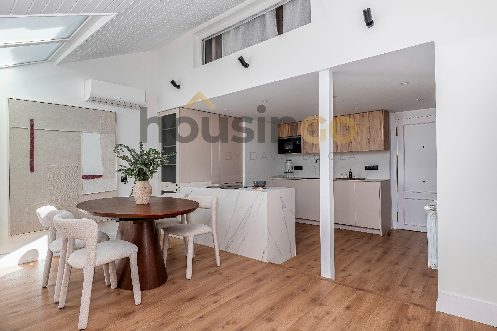 Cuina de Dúplex en venda en  Madrid Capital amb Aire condicionat, Calefacció i Terrassa