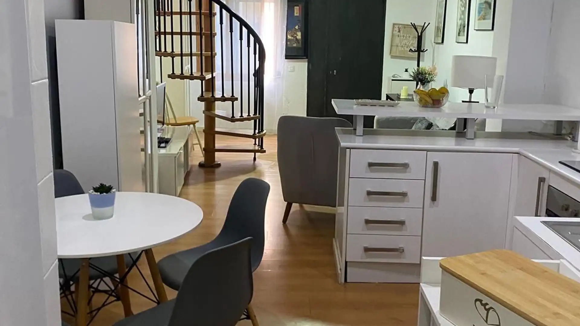 Casa adosada en venta en Algeciras con Aire acondicionado, Terraza y Amueblado