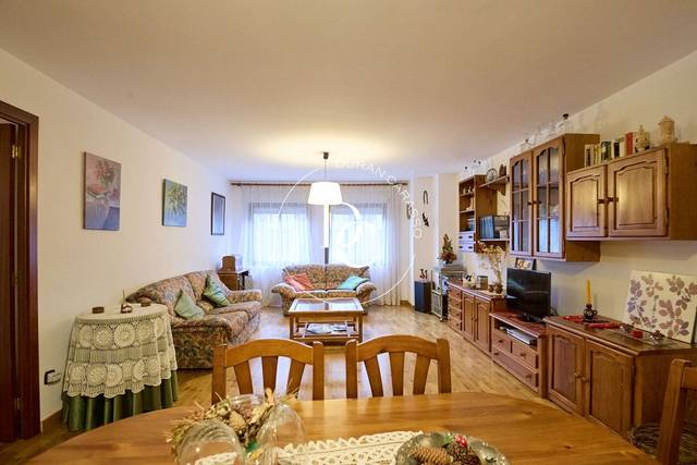 Piso en Venta en Avinguda de Catalunya en Puigcerdà