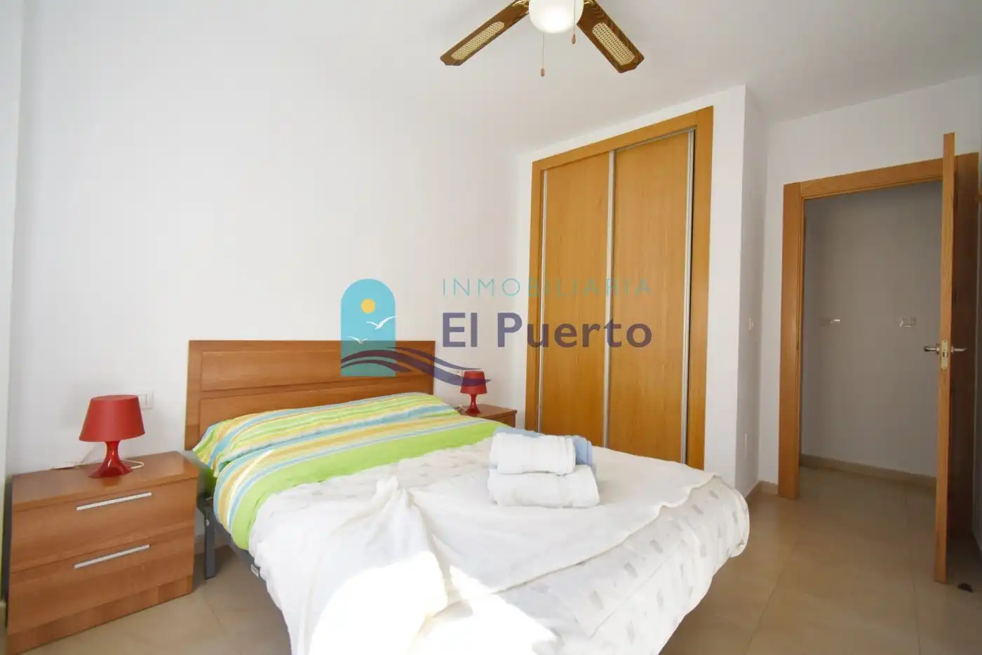 Dormitori de Apartament en venda en Mazarrón amb Terrassa, Traster i Moblat