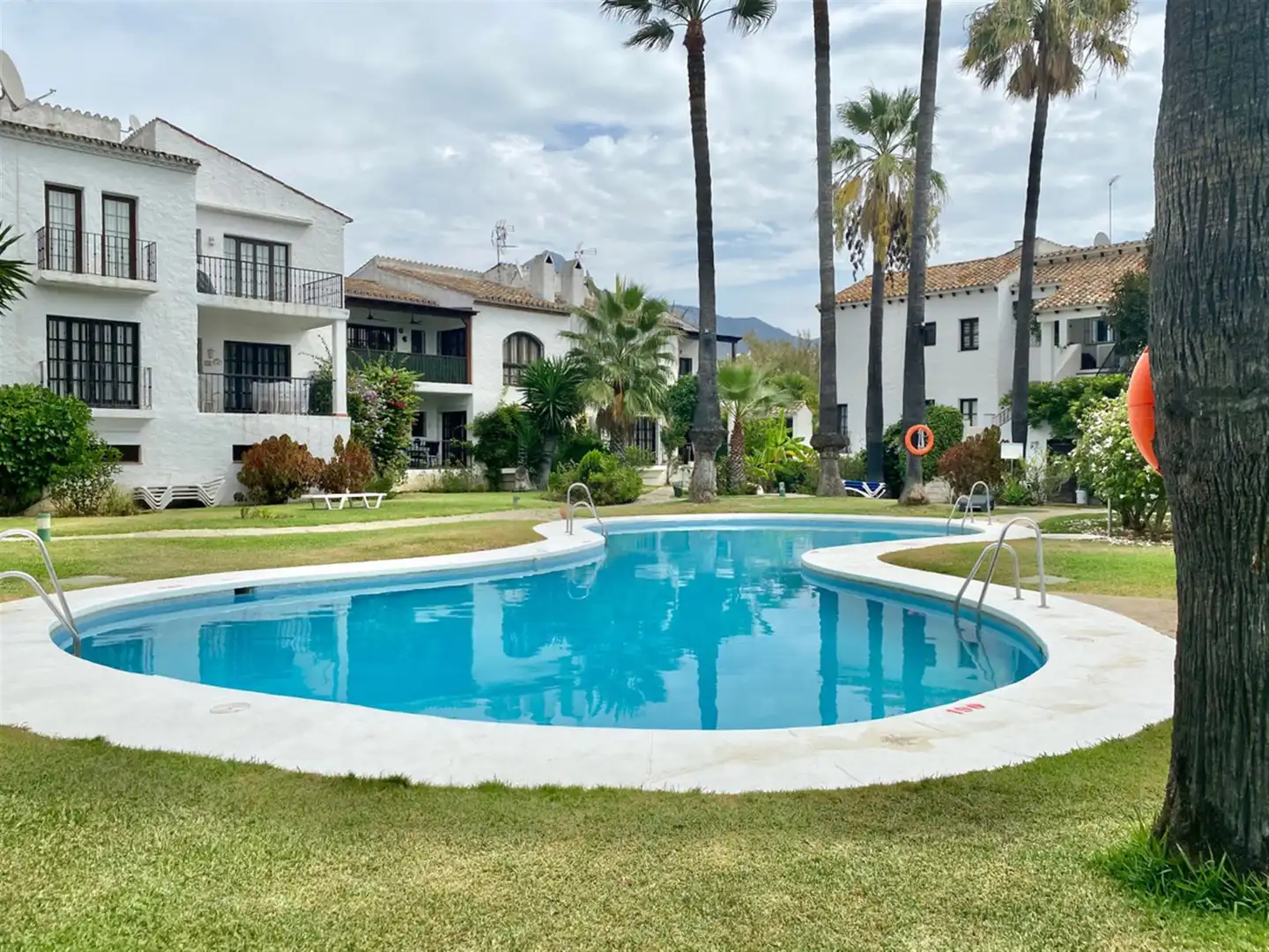Jardín de Apartamento en venta en Marbella con Aire acondicionado