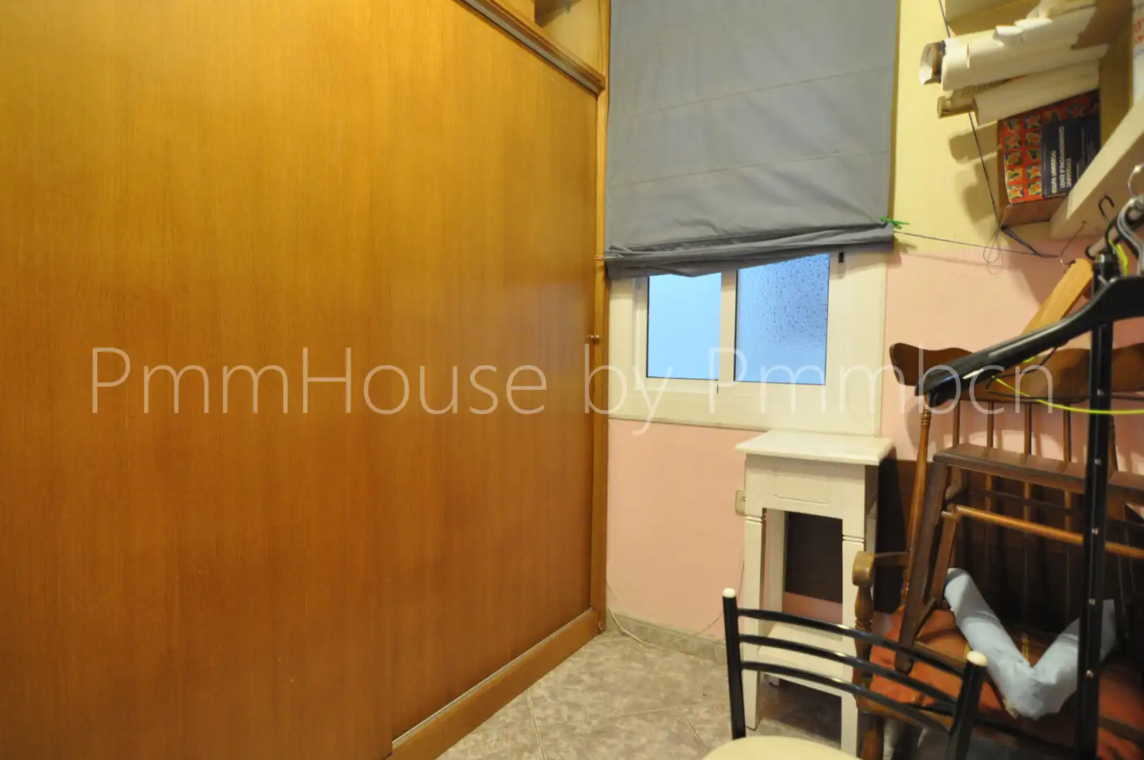 Habitación de Piso en venta en Barcelona con Aire acondicionado y Balcón