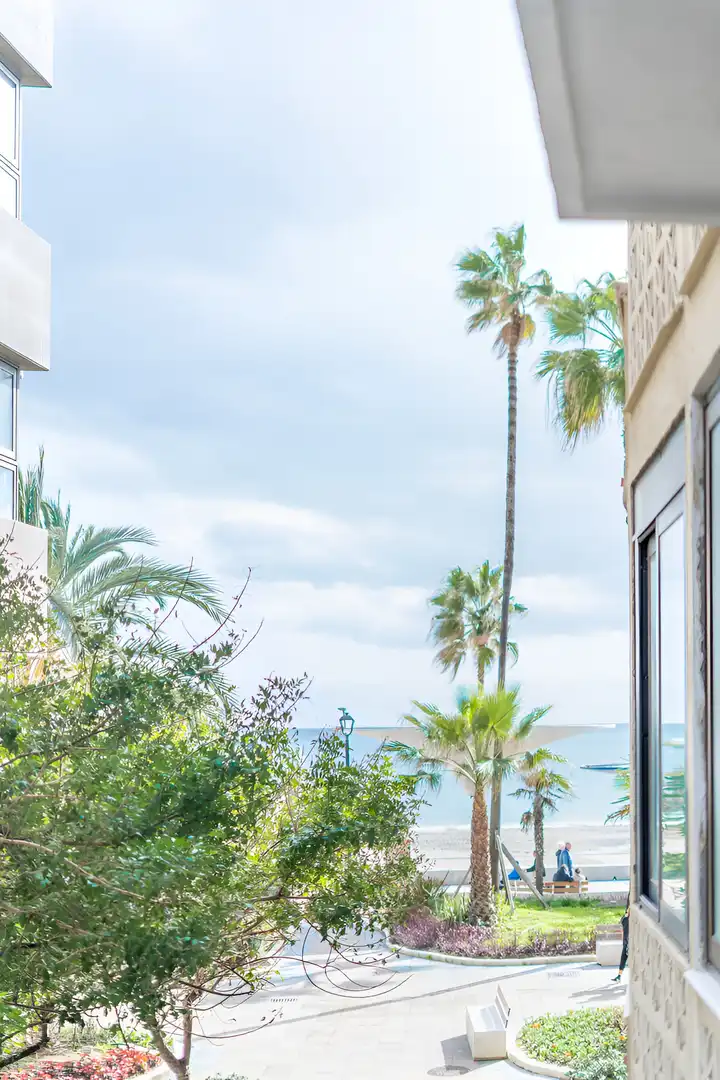Apartamento con ascensor en venta en Estepona Pueblo, imagen 5