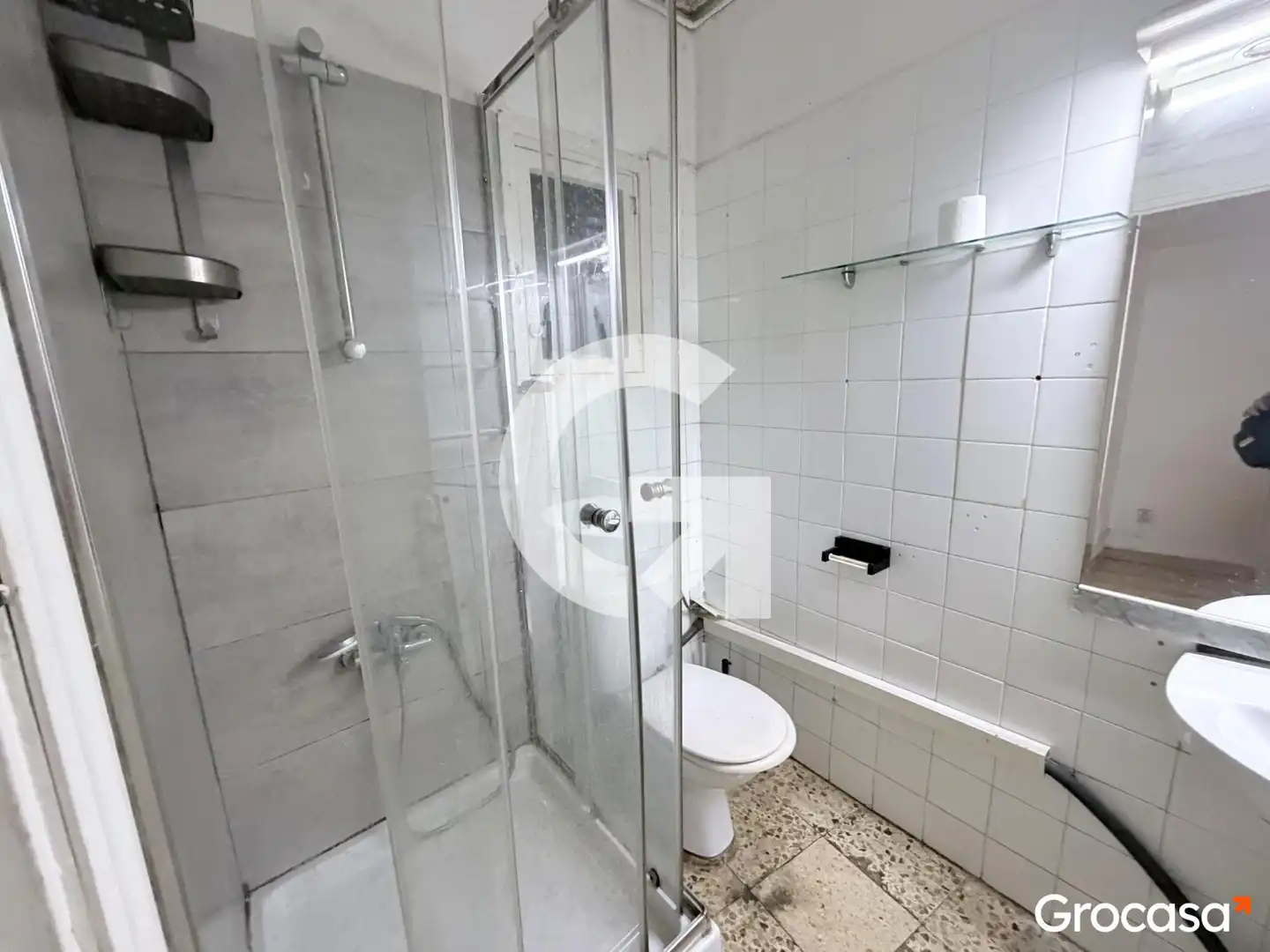 Bathroom of Flat for sale in Badalona