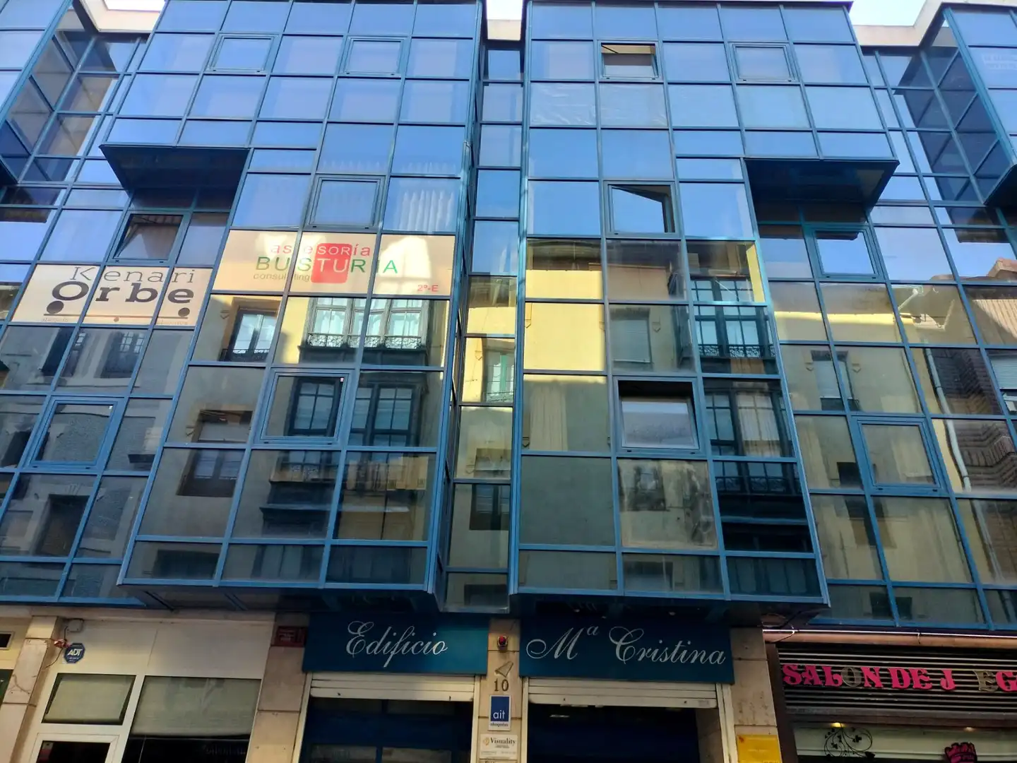 Oficina con ascensor en alquiler en Reina María Cristina Kalea 10, imagen 13