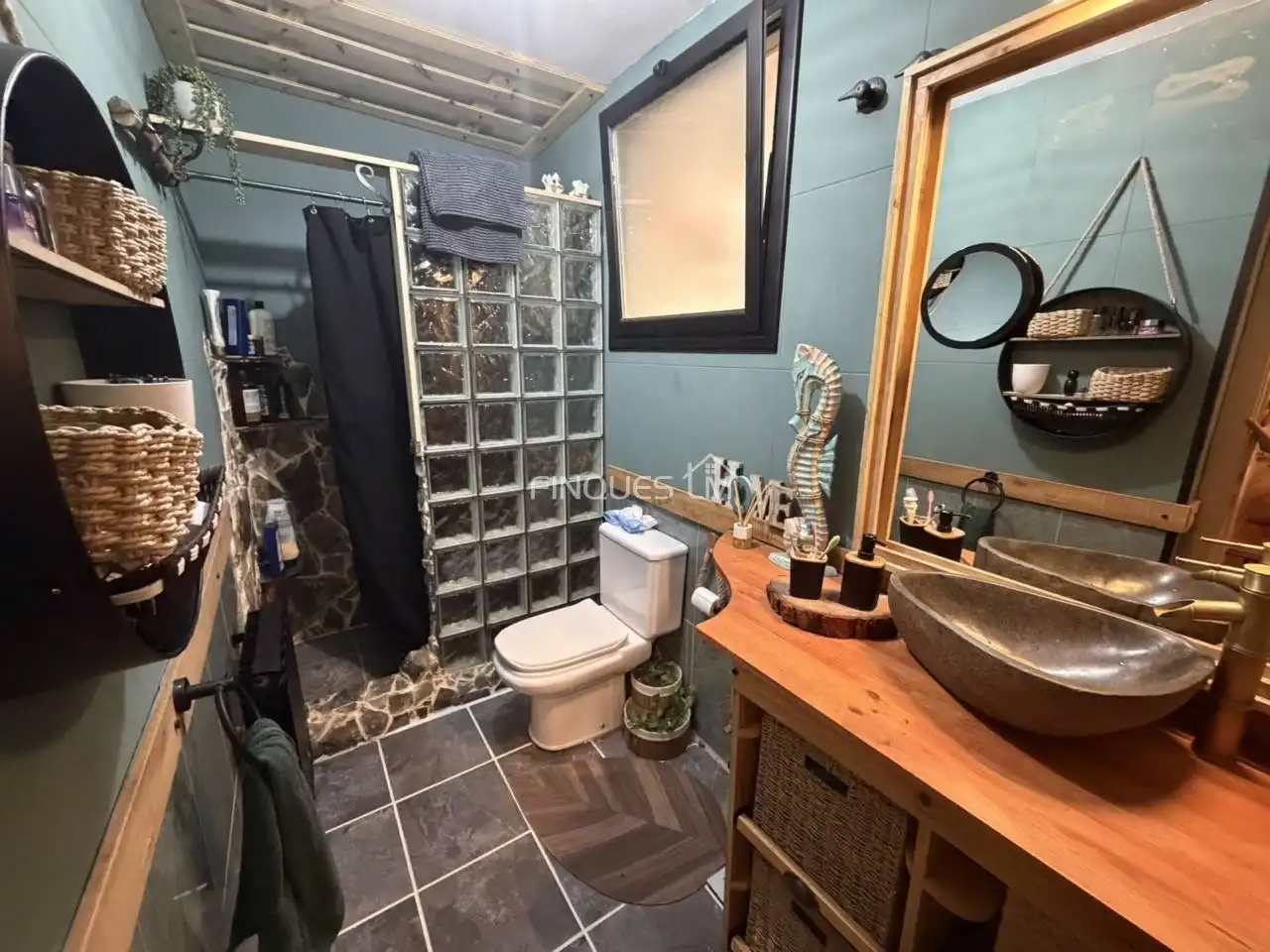 Bathroom of Flat for sale in Arenys de Munt  with Private garden and Terrace