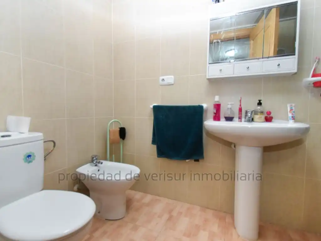 Badezimmer von Wohnungen zur Miete in Águilas mit Balkon
