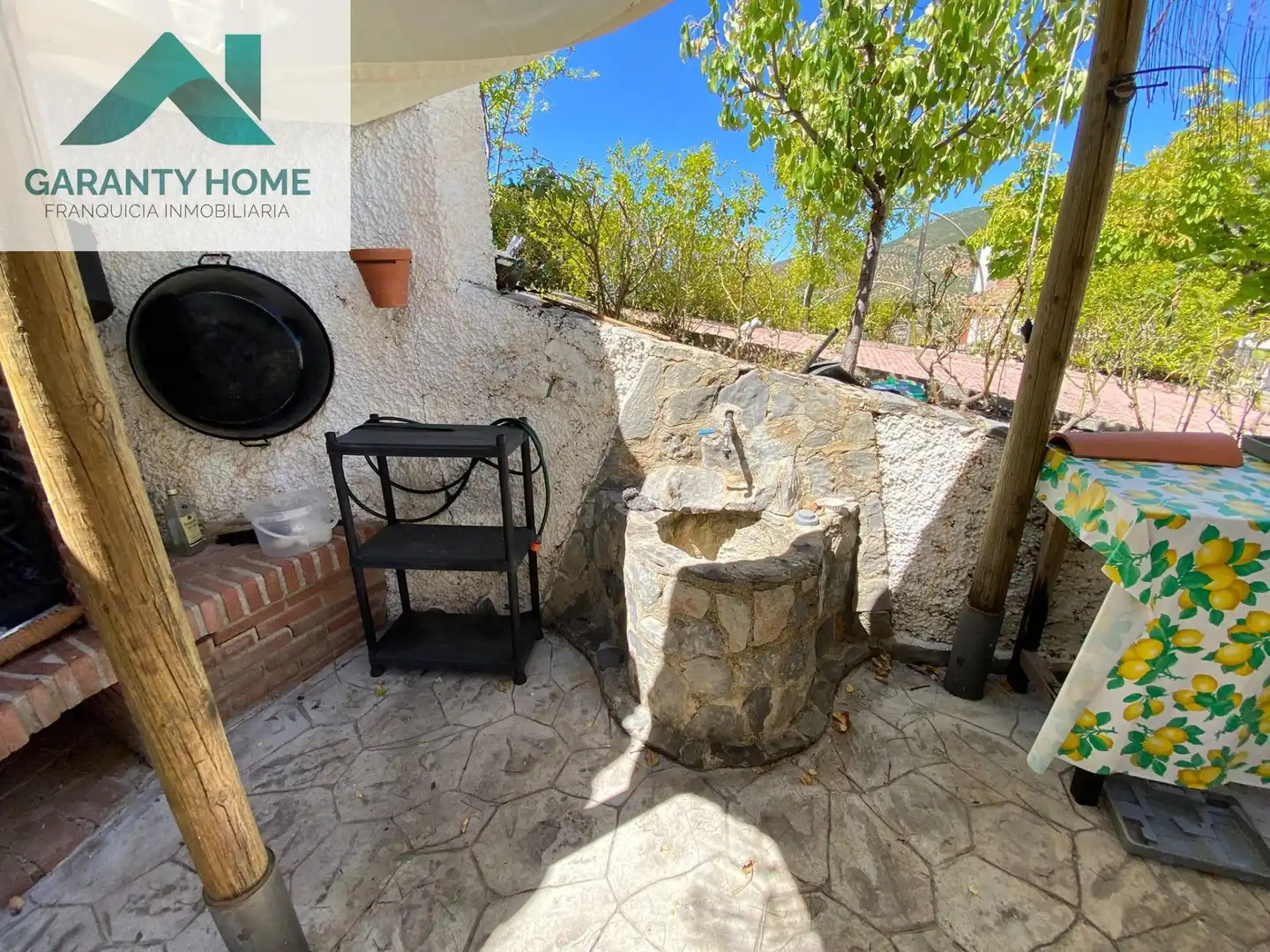 Vista exterior de Casa o chalet en venta en Valdepeñas de Jaén con Aire acondicionado, Calefacción y Jardín privado