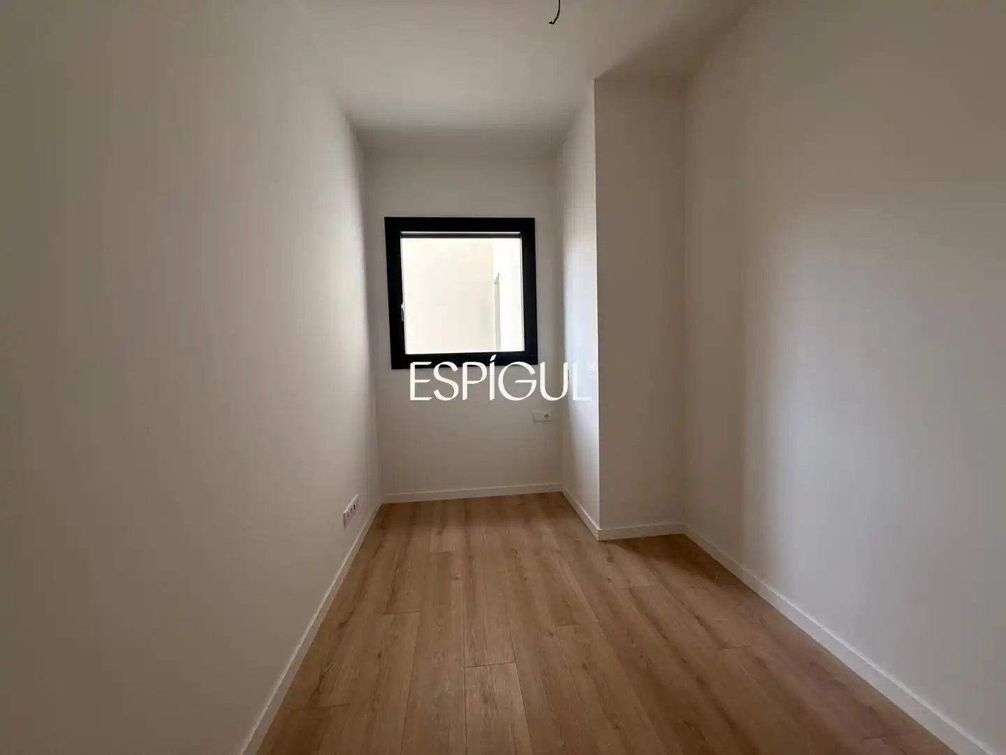 Attic for rent in Sant Narcís