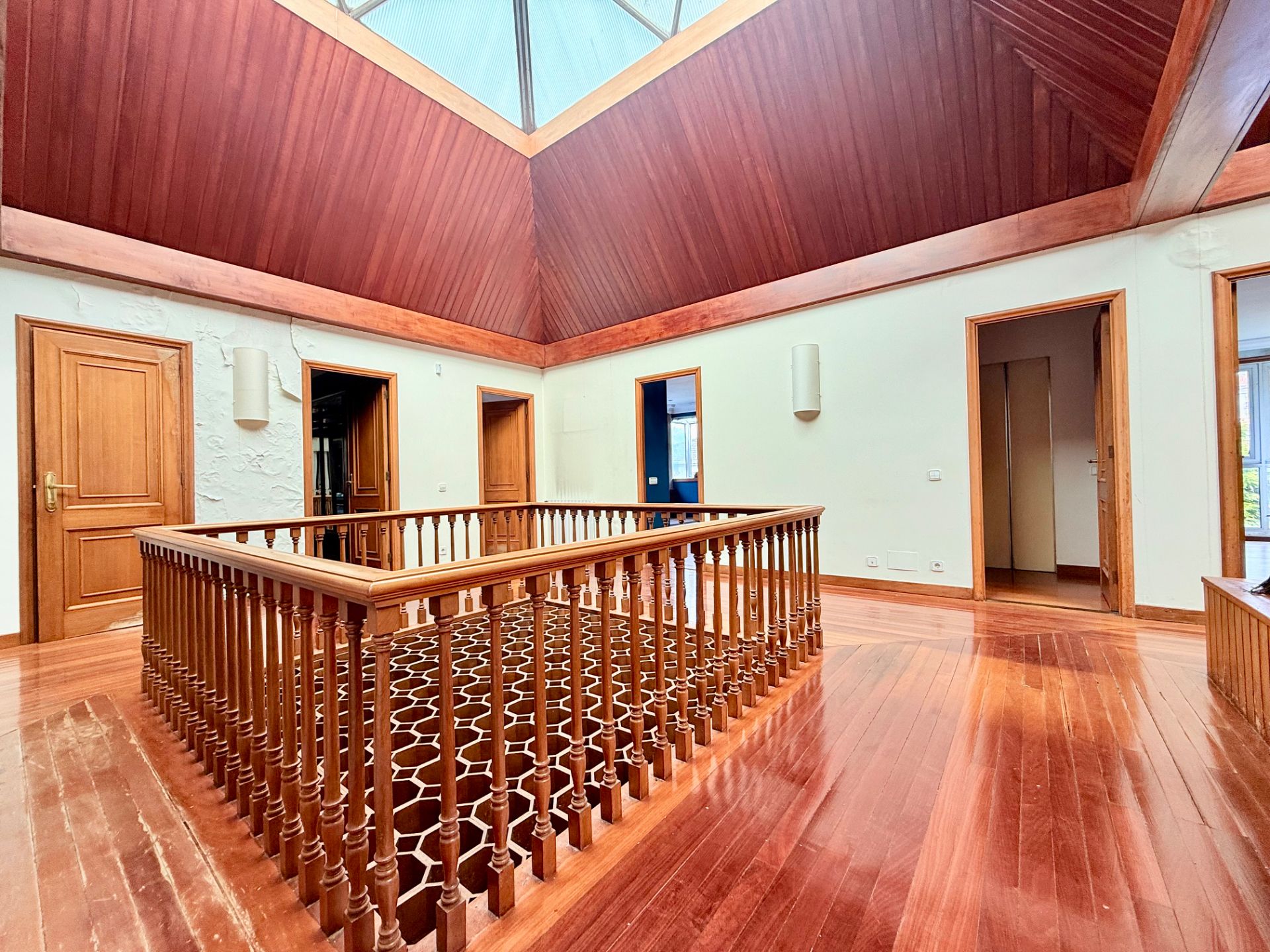 House or chalet for sale in Vigo   with Air Conditioner, Heating and Private garden