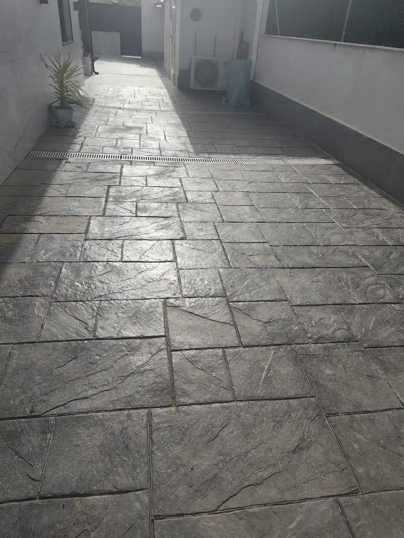 Exterior view of Houses for sale in Las Ventas de Retamosa  with Air Conditioner, Heating and Storage room