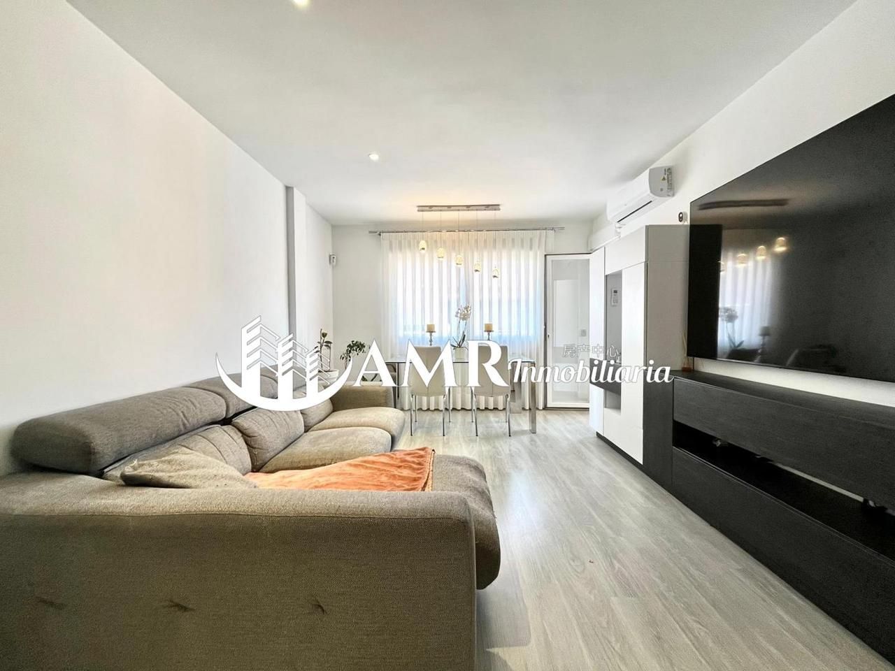 Exterior view of Flat for sale in Valdemoro  with Air Conditioner, Heating and Terrace