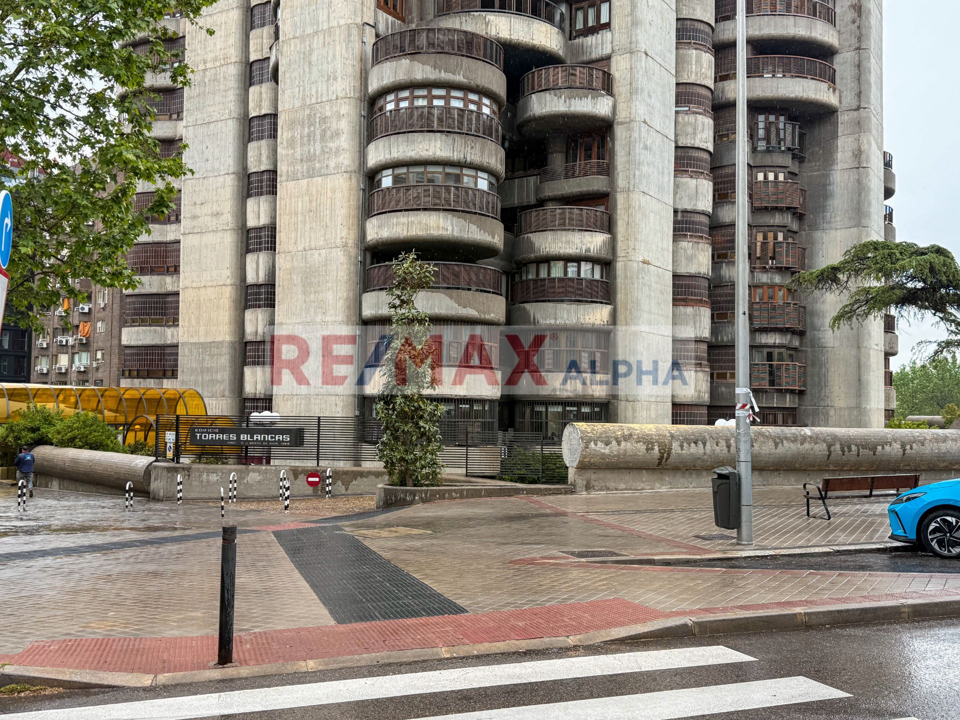Exterior view of Office to rent in  Madrid Capital  with Furnished