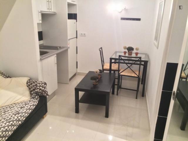 Estudio en Alquiler en Bellas Vistas