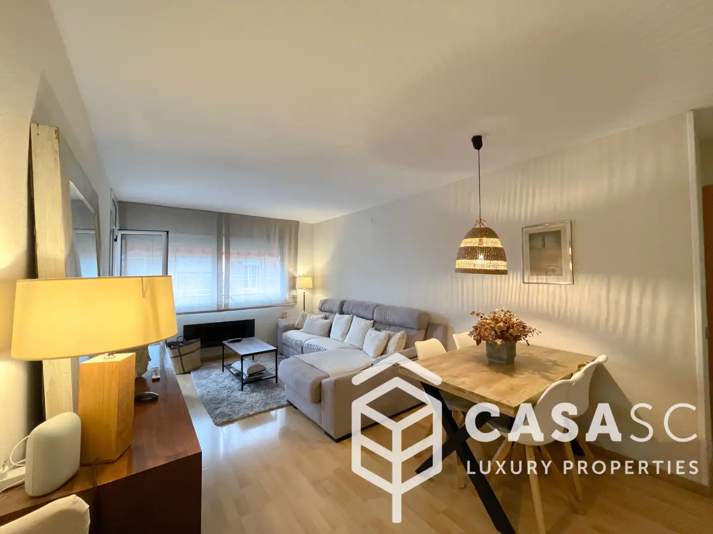 Wohnung mit Pool zum Verkauf in Carrer de Santa Eugènia