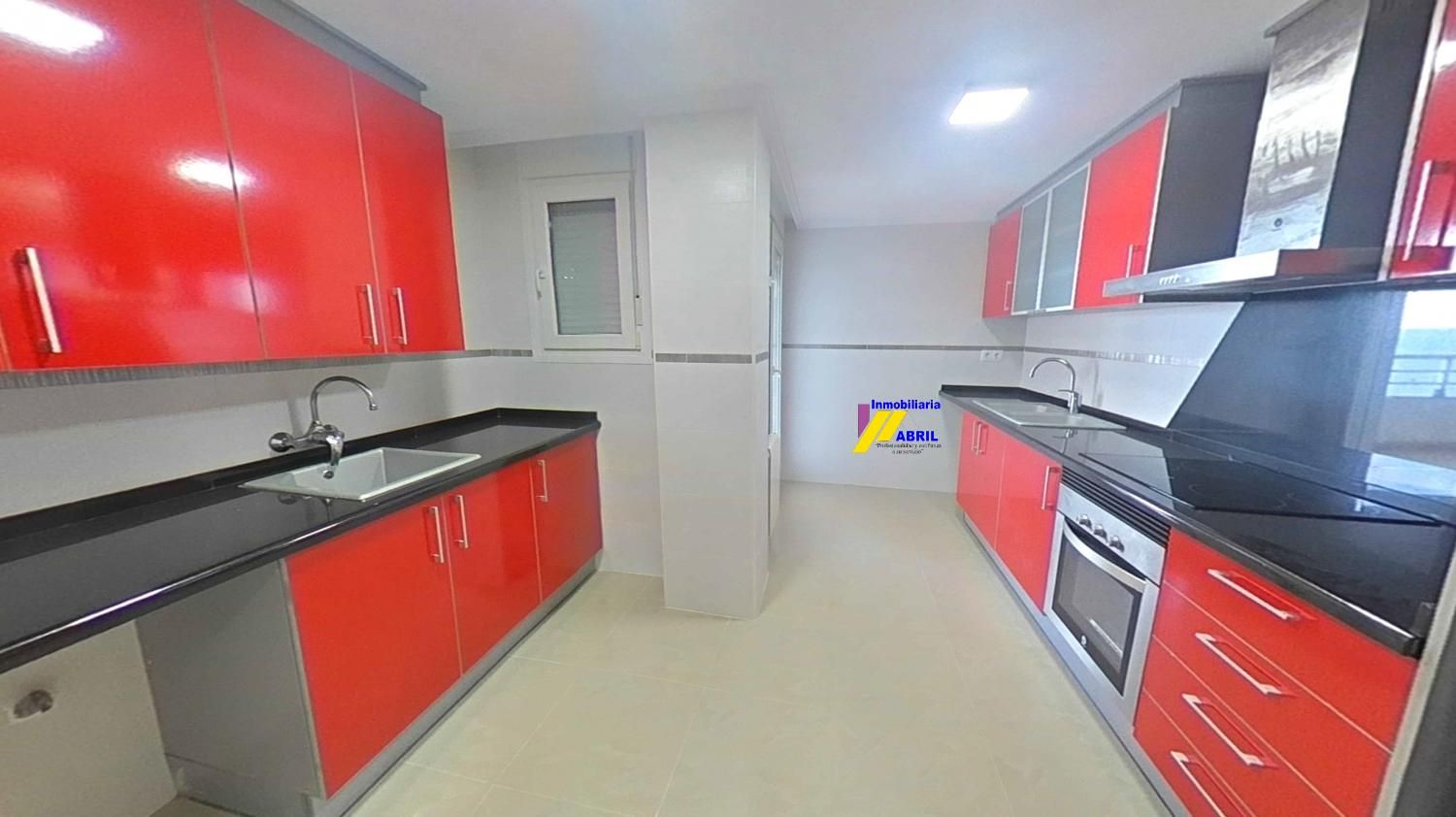 Cuina de Apartament en venda en Tavernes de la Valldigna amb Calefacció, Terrassa i Traster