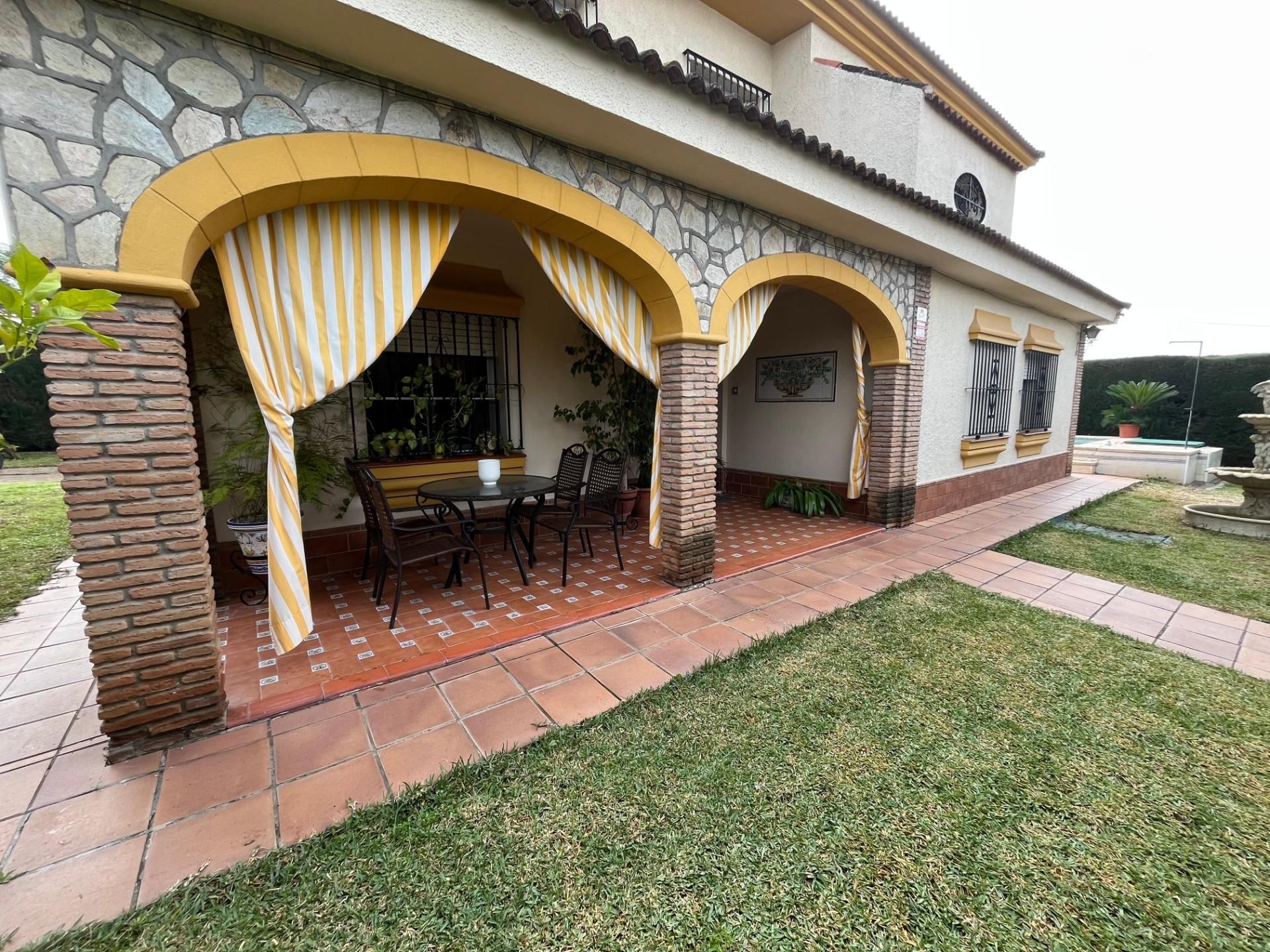 Jardín de Casa o chalet en venta en Palomares del Río