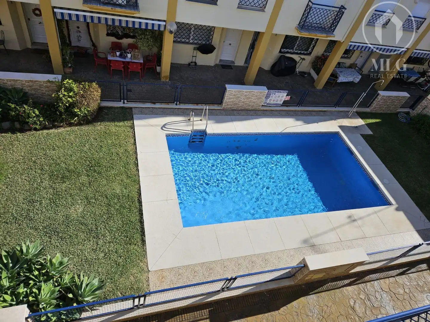 Piscina de Casa adosada en venta en Málaga Capital con Aire acondicionado, Terraza y Piscina