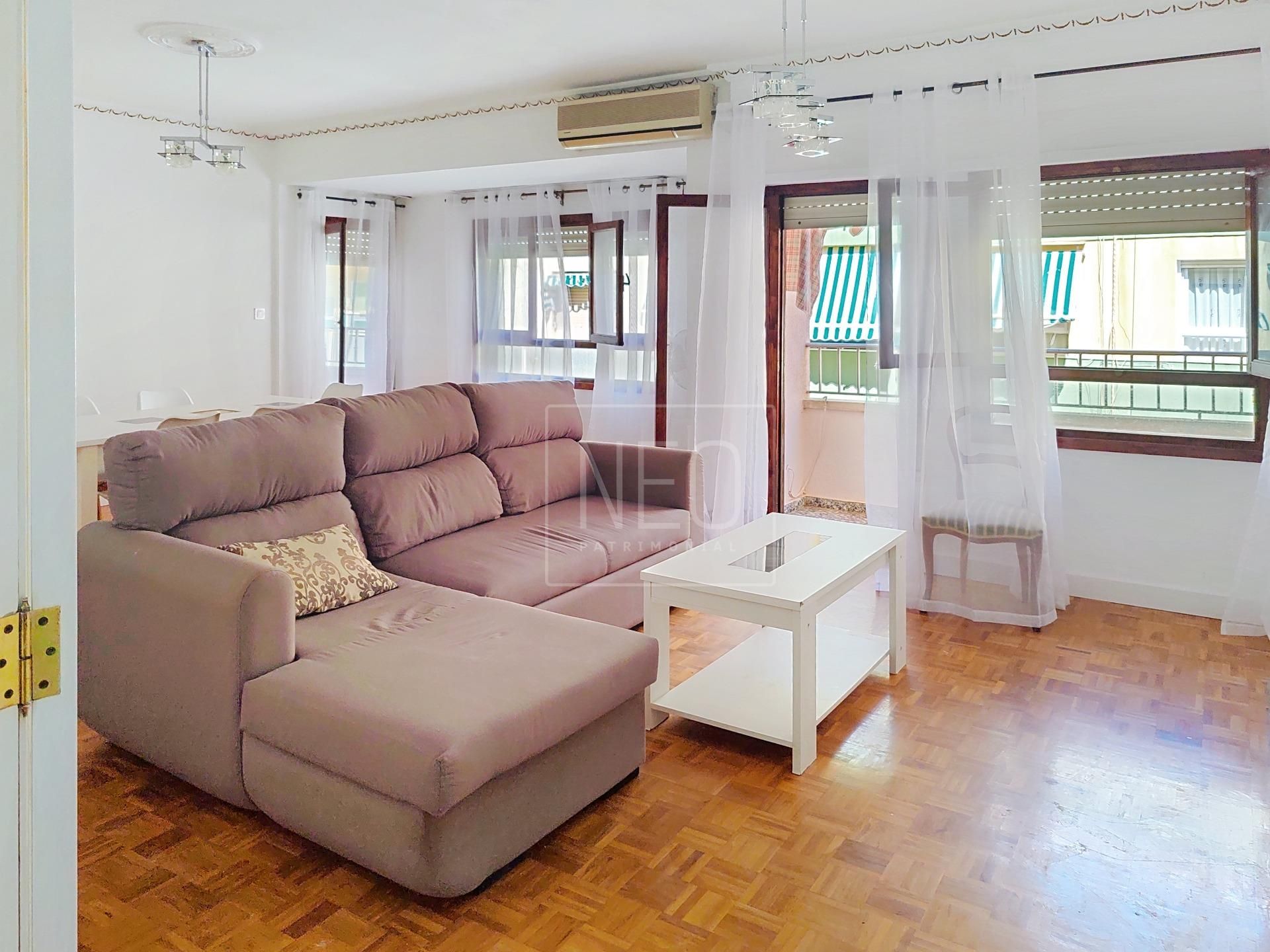 Sala d'estar de Pis en venda en Gandia amb Aire condicionat, Calefacció i Terrassa