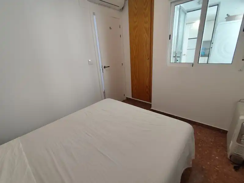 Habitación de Apartamento en venta en Sueca con Aire acondicionado, Calefacción y Amueblado
