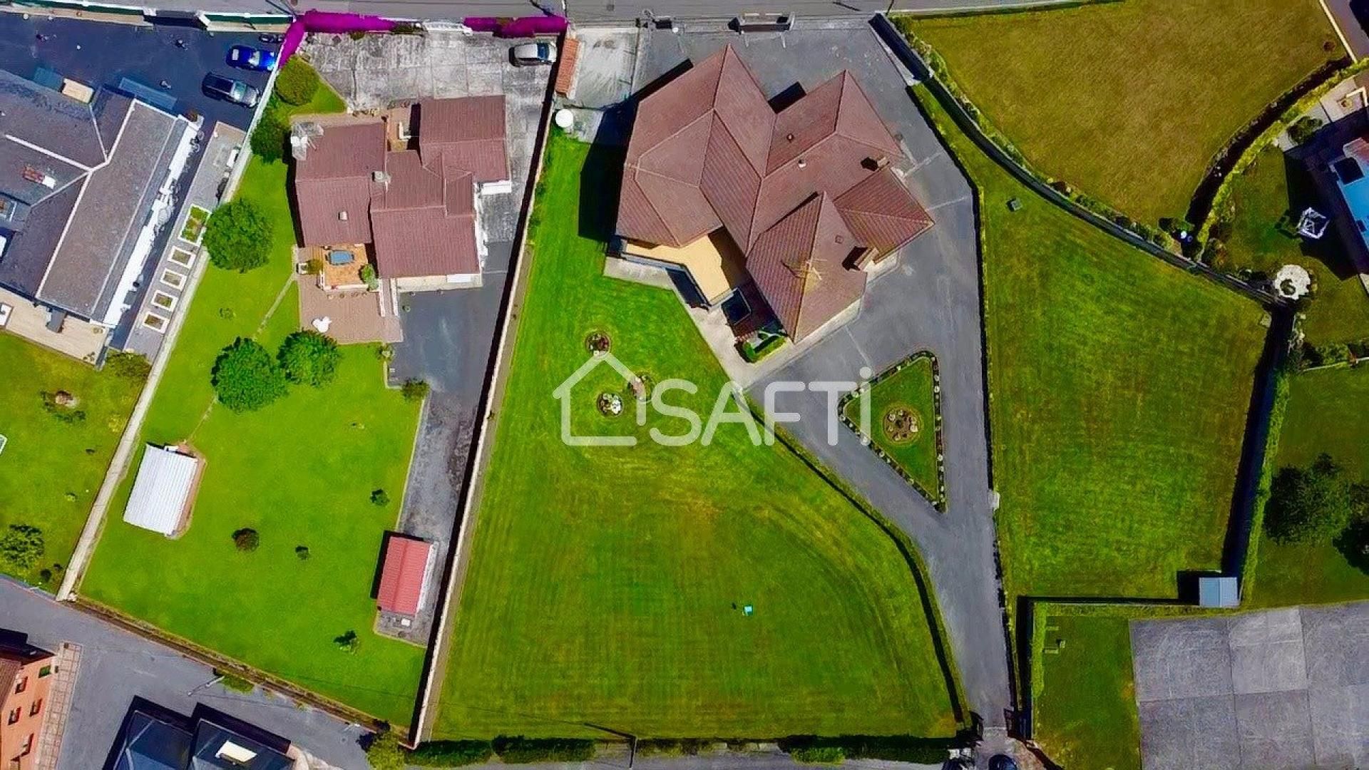 House or chalet for sale in Gijón   with Heating